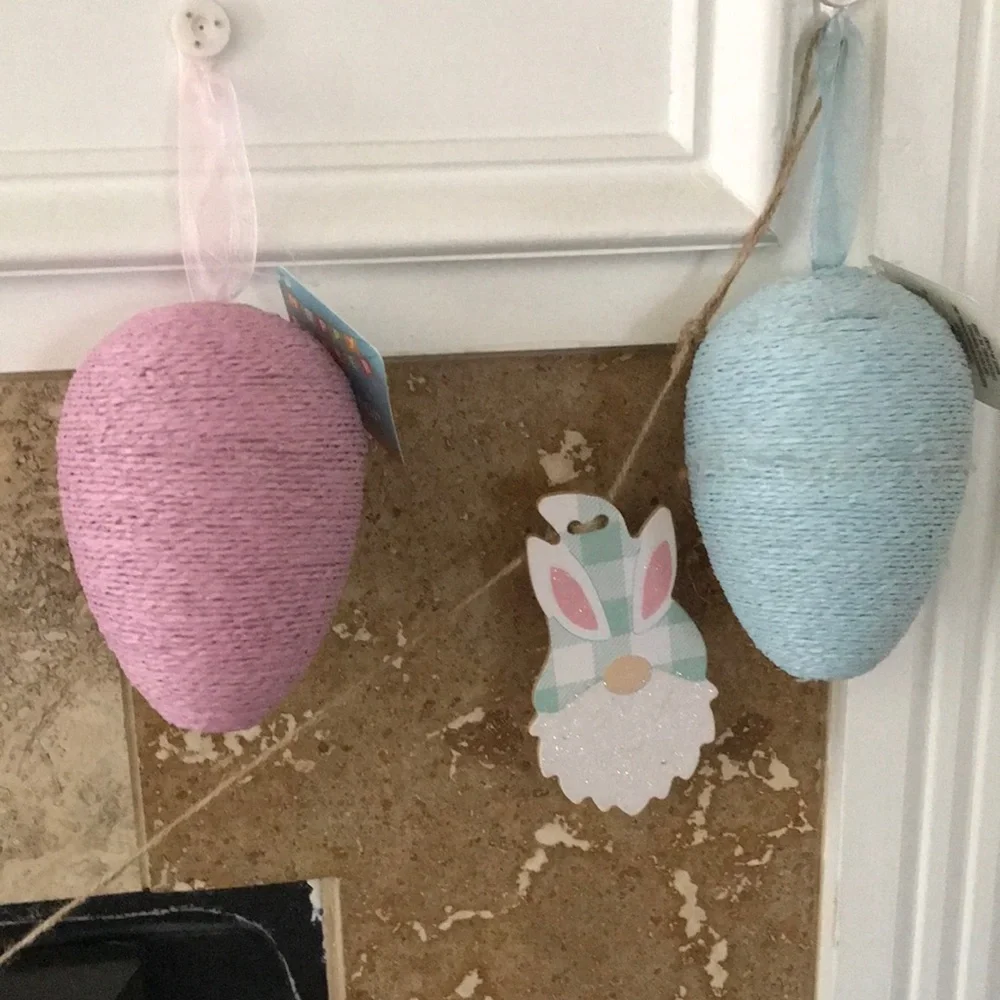 Pastel Bunny & Egg Holiday Garland - Pink, Blue, Green